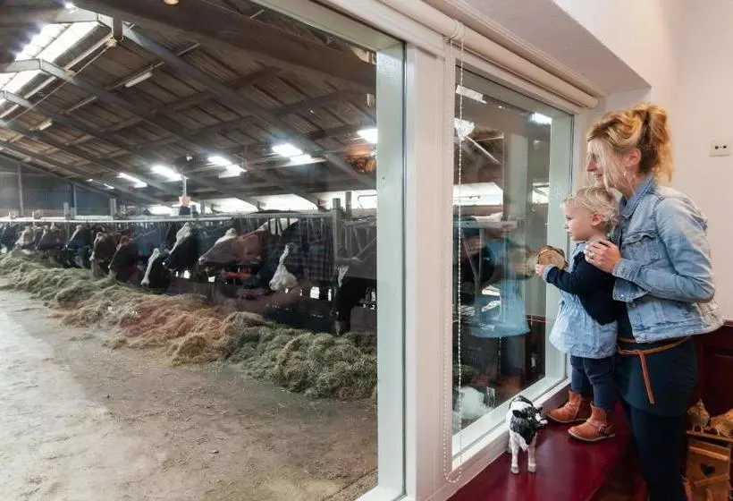 Majatalo Farm Overleekerhoeve