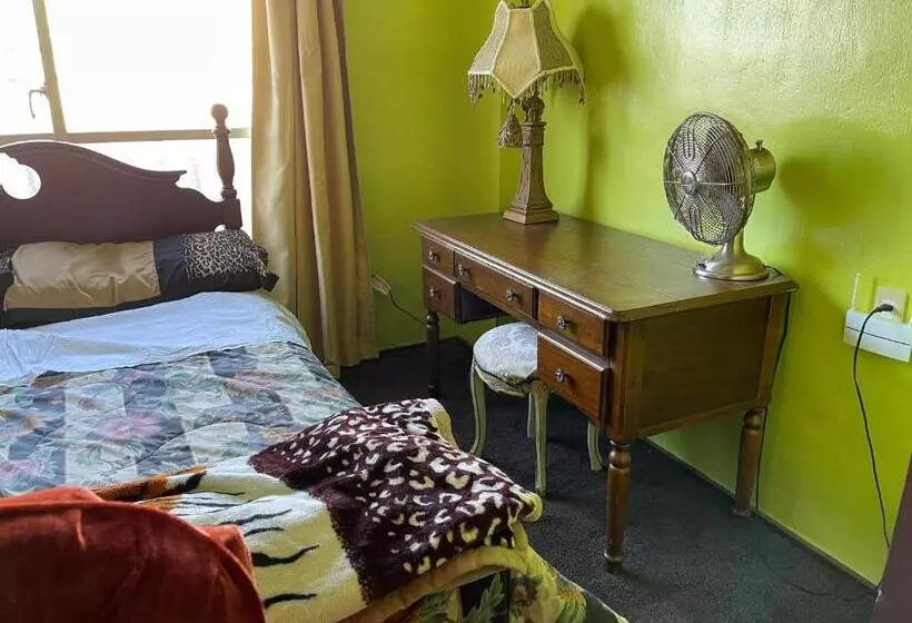 Majatalo Guest House Koza Gate2