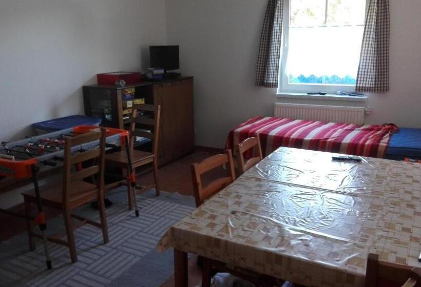 פנסיון Penzion Kabourek