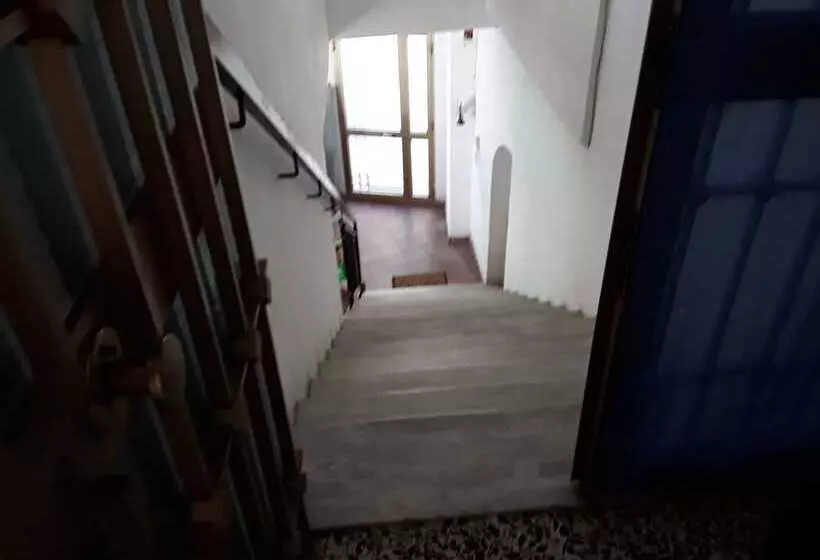 ペンション Room In Guest Room   Valle Degli Ulivi   Liguria, Italia