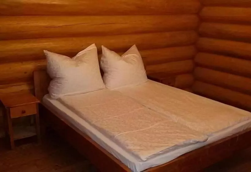 Pensiunea Izbucul Tauz