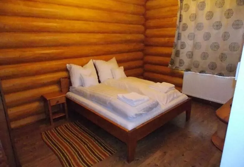 Pensiunea Izbucul Tauz