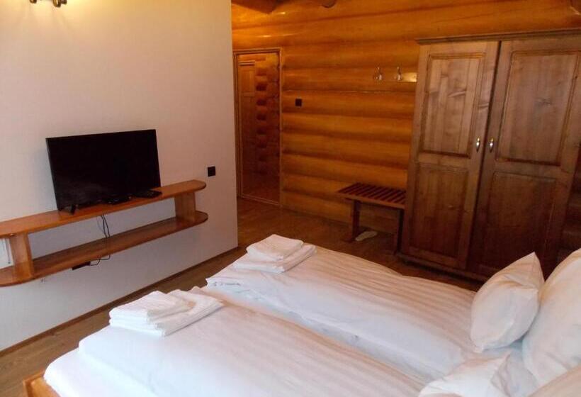 Pensiunea Izbucul Tauz