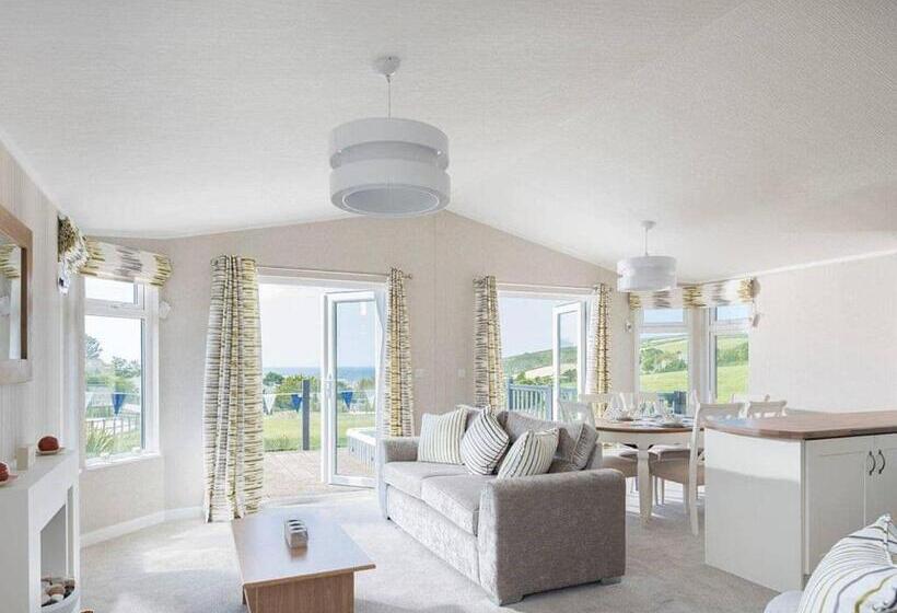 منتجع Praa Sands Holiday Park