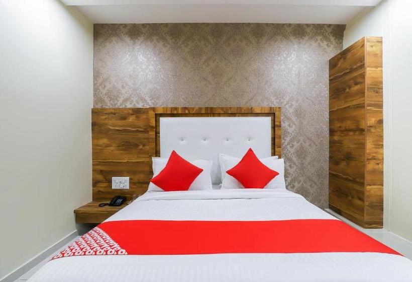 酒店 Oyo 64029 Phoenix