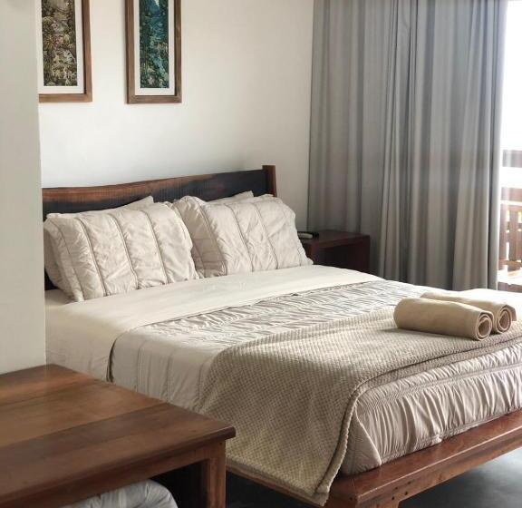 هتل Pousada Casa Albatross