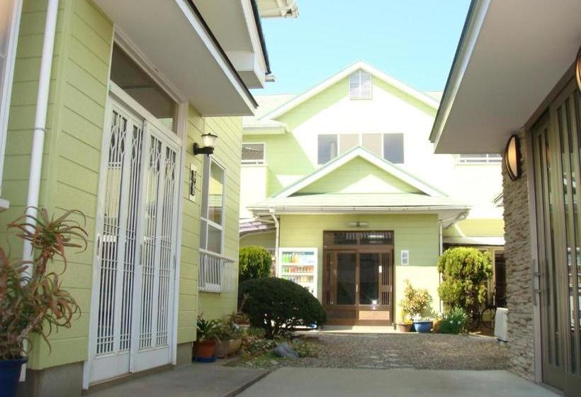 ホテル Yokohamaya