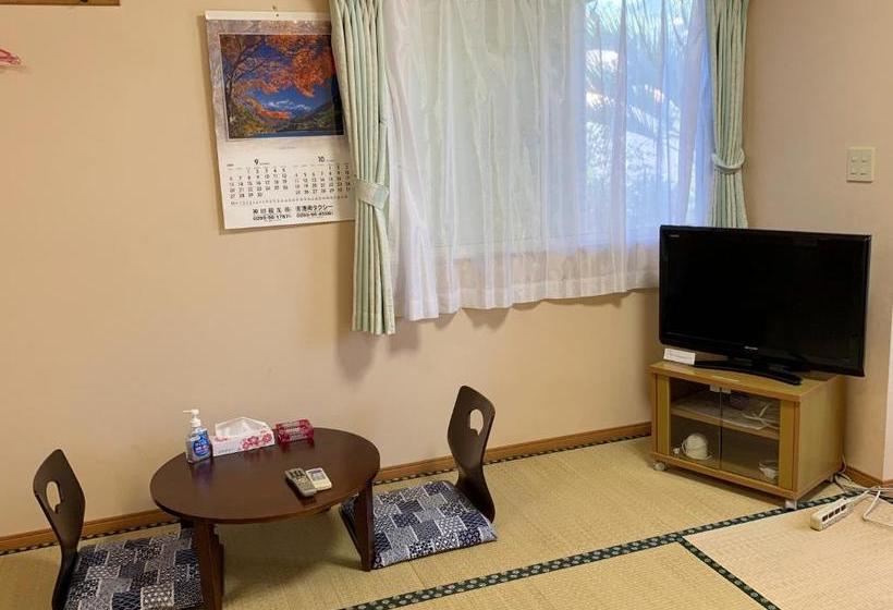 ホテル Yokohamaya