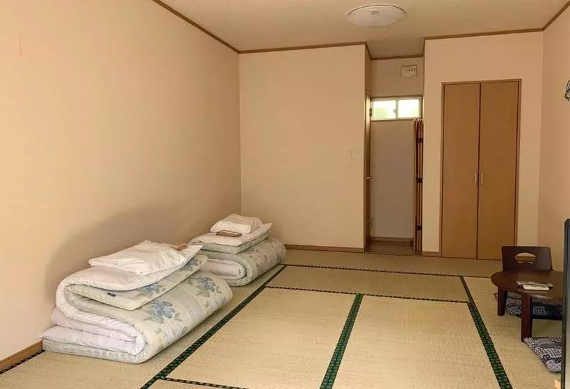 ホテル Yokohamaya