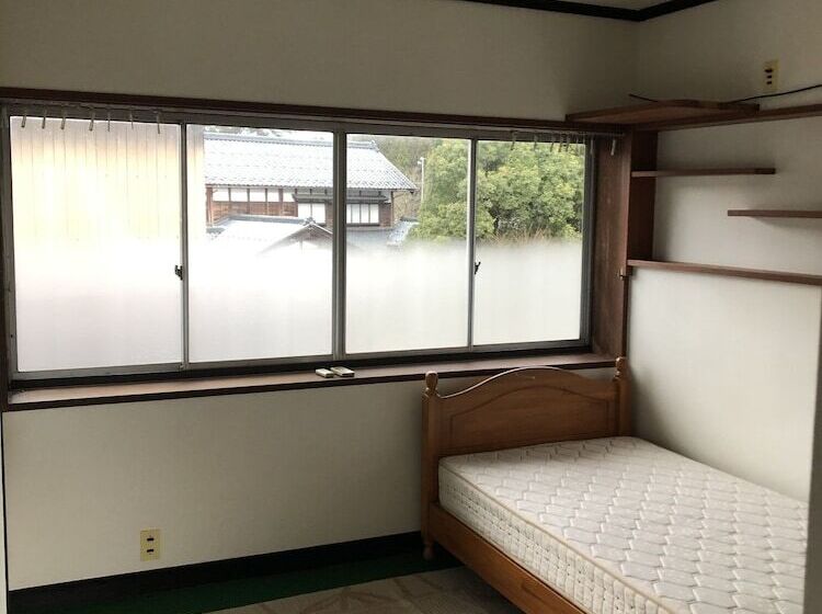 Hotel Zakuro No Yado