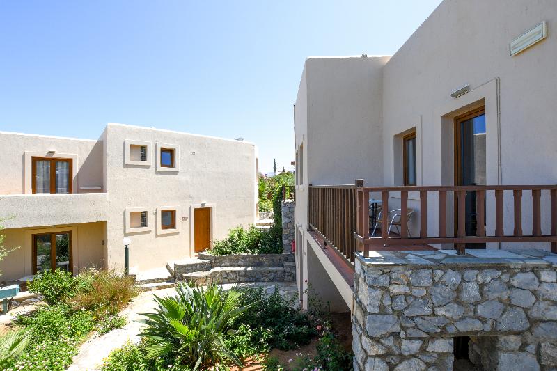 בית מלון כפרי Magia Village Resort