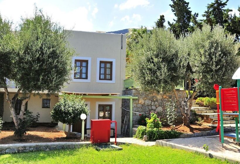 בית מלון כפרי Magia Village Resort