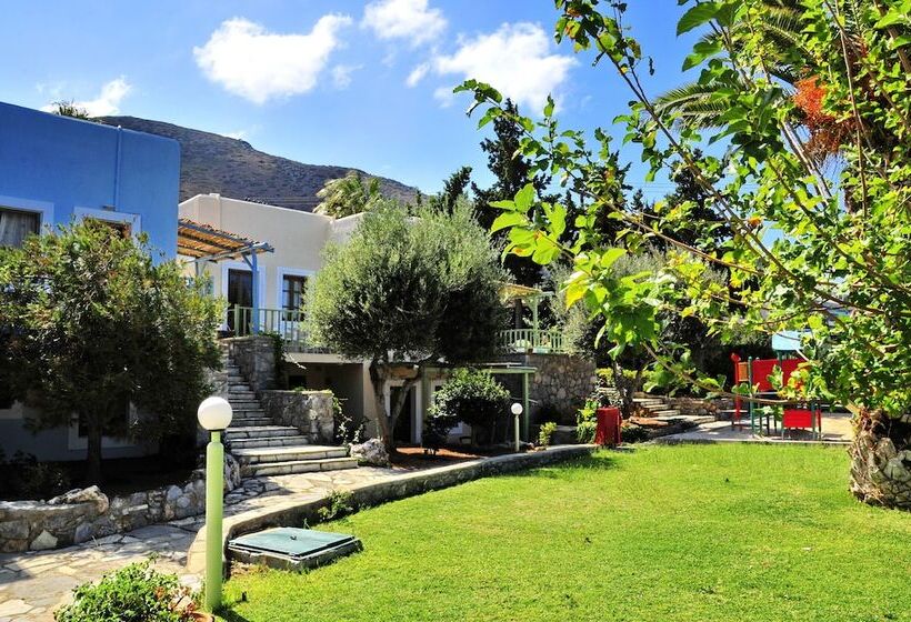 בית מלון כפרי Magia Village Resort