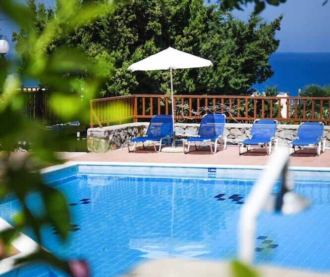 בית מלון כפרי Magia Village Resort