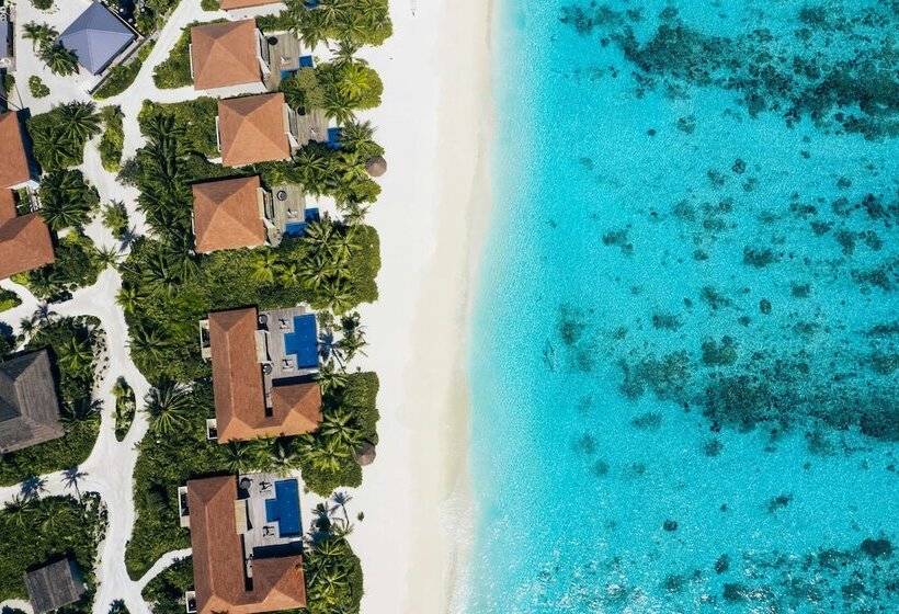 هتل Radisson Blu Resort Maldives With 50 Percent Off On Sea Plane Round Trip 03 Nights & Above