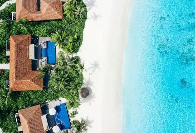 هتل Radisson Blu Resort Maldives With 50 Percent Off On Sea Plane Round Trip 03 Nights & Above