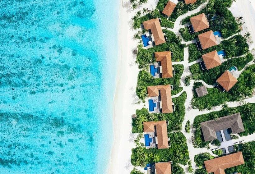 هتل Radisson Blu Resort Maldives With 50 Percent Off On Sea Plane Round Trip 03 Nights & Above