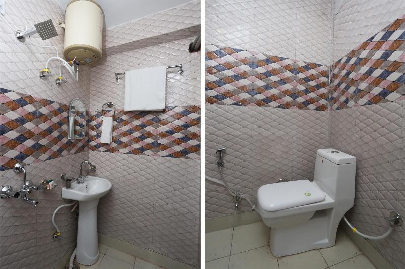 Hotel Om Mukunda By Oyo Rooms