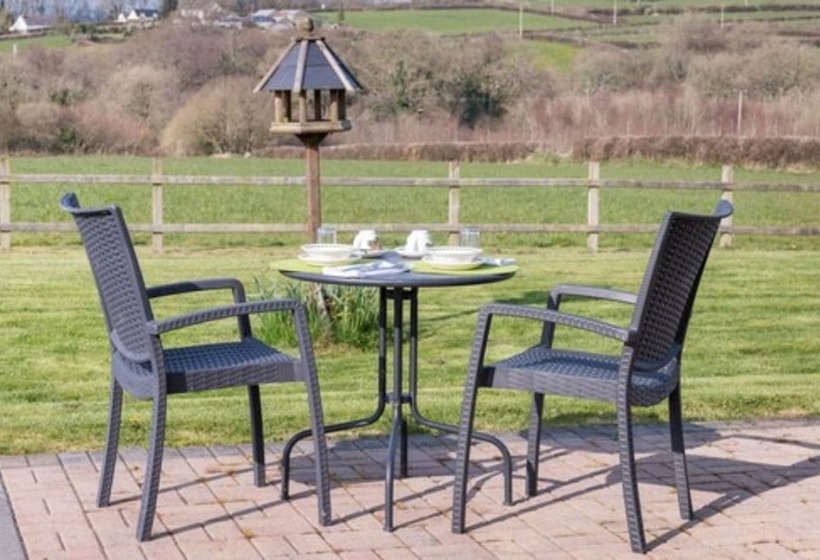 Aamiaismajoitus (B&B) Canaston Oaks