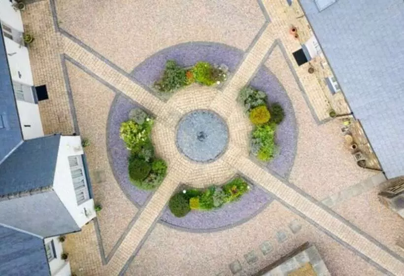 Aamiaismajoitus (B&B) Canaston Oaks