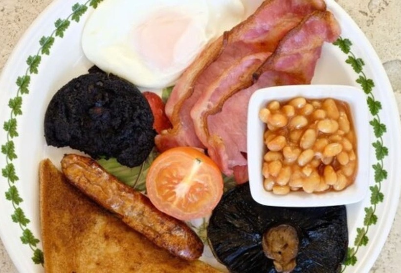 Aamiaismajoitus (B&B) Canaston Oaks