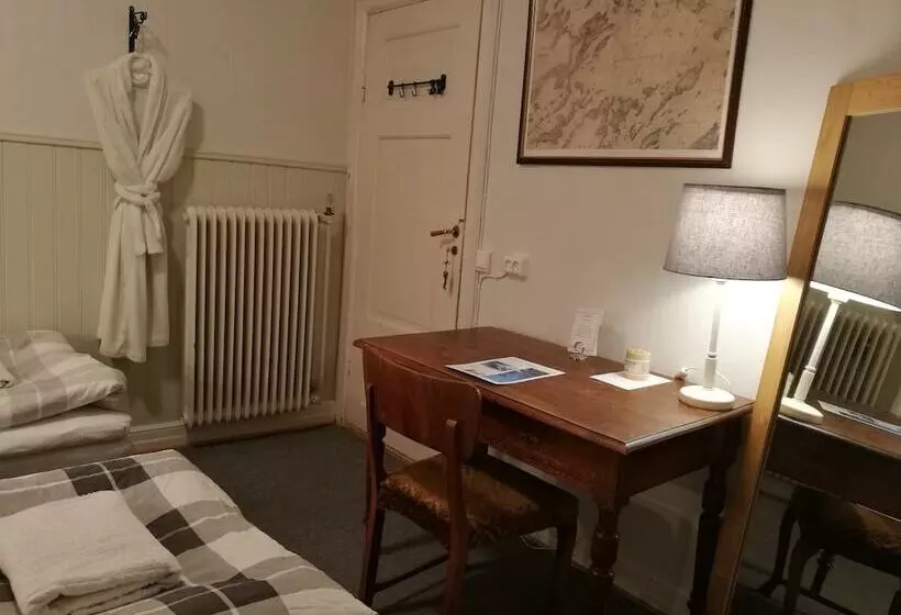 ベッドアンドブレックファースト Explorers Club