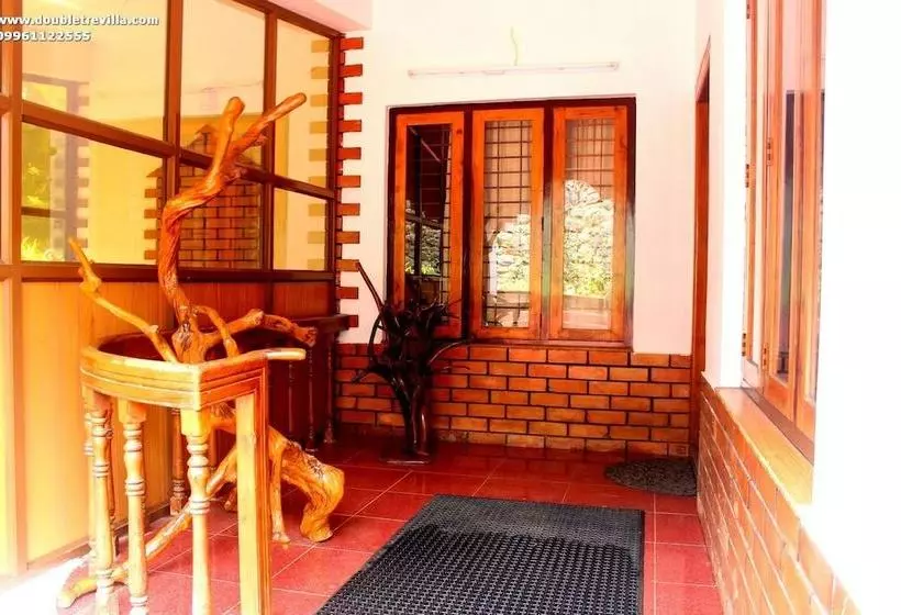 ホテル Double Tree Villa