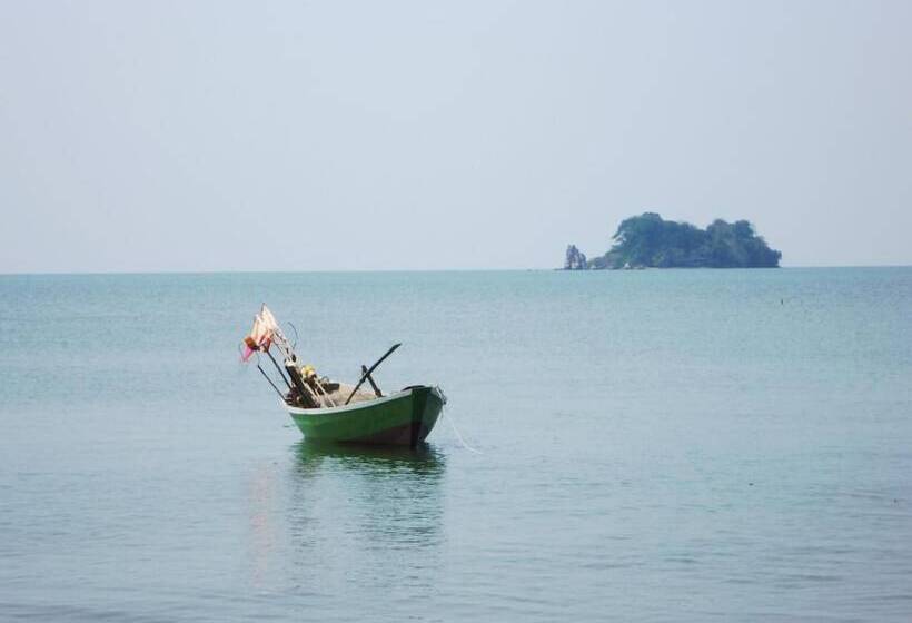 Hotel Laemsing Whitehouse Resort