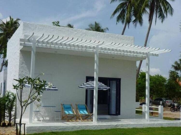 Hotel Laemsing Whitehouse Resort