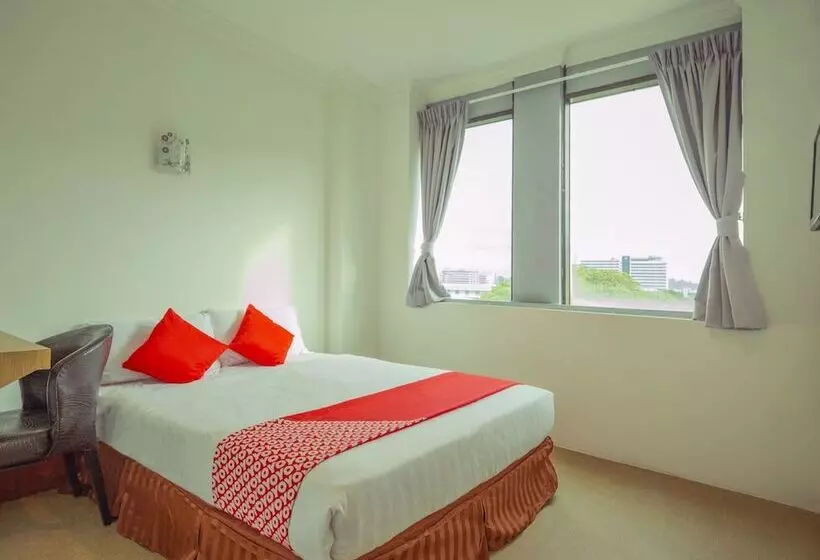 ホテル Storytel Kota Kinabalu By Oyo