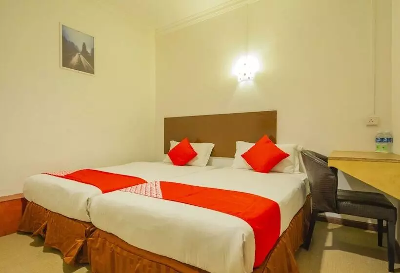 ホテル Storytel Kota Kinabalu By Oyo