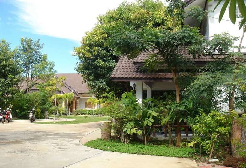Hotel Thong Paeka