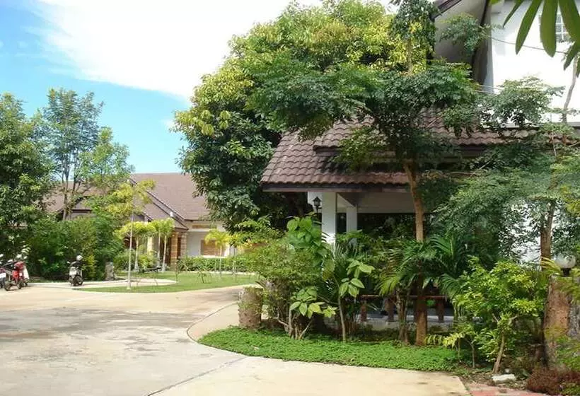 Hotelli Thong Paeka