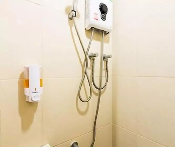 Hotelli Tillthong Garden