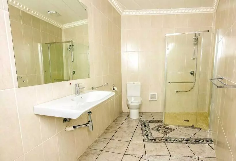 ペンション Caesars Guesthouse & Conference Centre