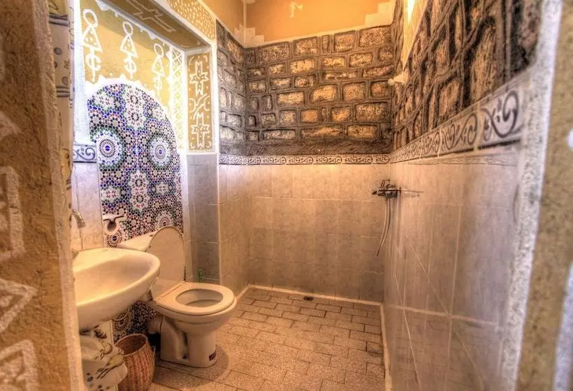 پانسیون Kasbah Imini