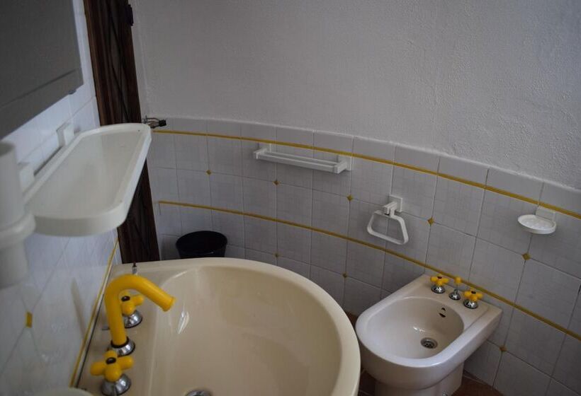 ベッドアンドブレックファースト Al Rifugio Della Volpe