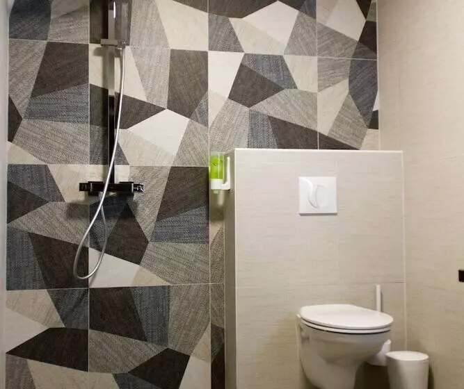 ベッドアンドブレックファースト Le Puy Carmin   Chambre D Hôtes Avec Jacuzzi