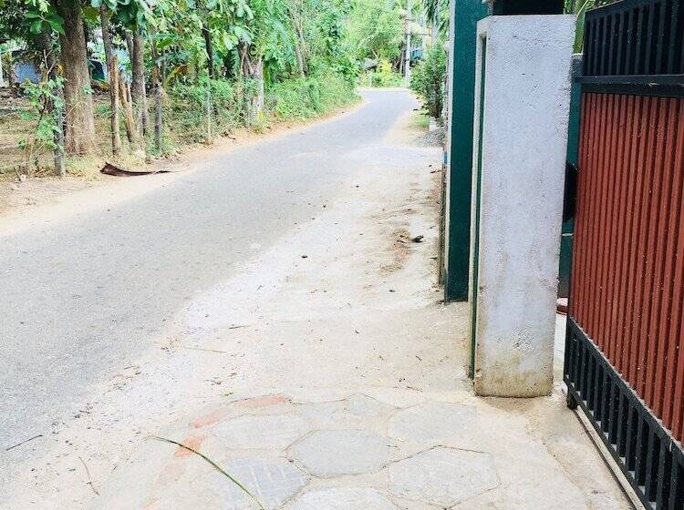 住宿加早餐 Sudu Neluma Home Stay