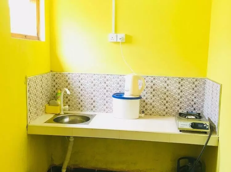 Aamiaismajoitus (B&B) Sudu Neluma Home Stay