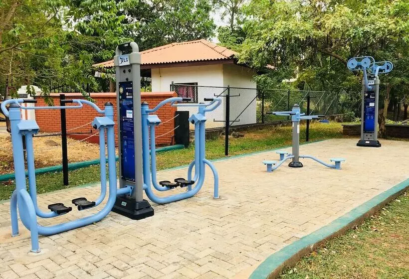 Aamiaismajoitus (B&B) Sudu Neluma Home Stay