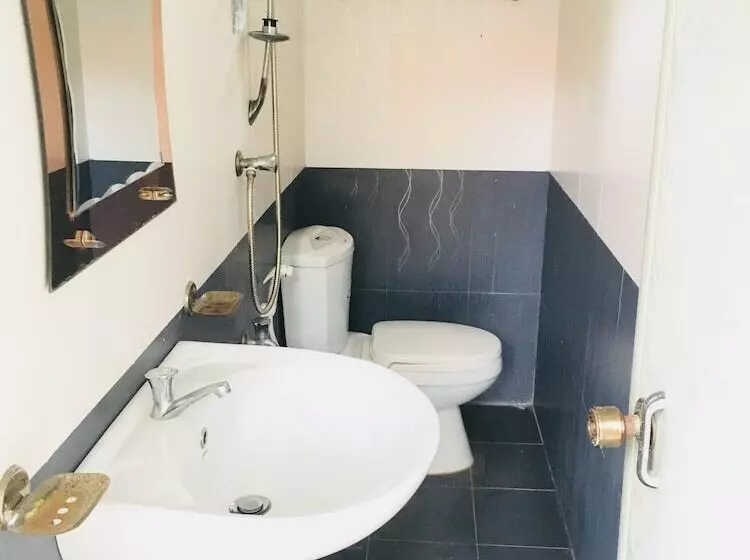 Aamiaismajoitus (B&B) Sudu Neluma Home Stay