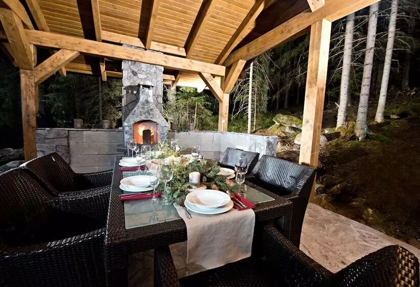 Eko Sport Hotel Björnson