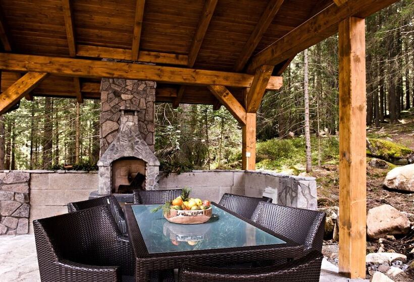 Eko Sport Hotel Björnson