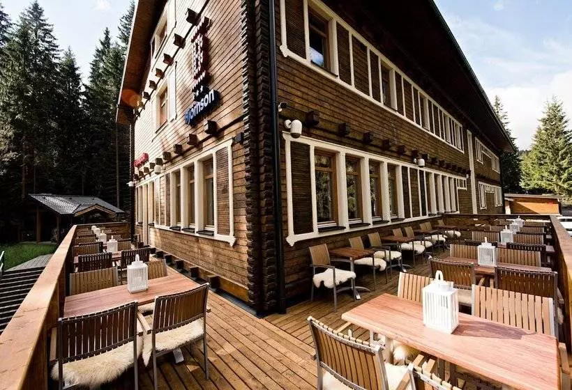 Eko Sport Hotel Björnson