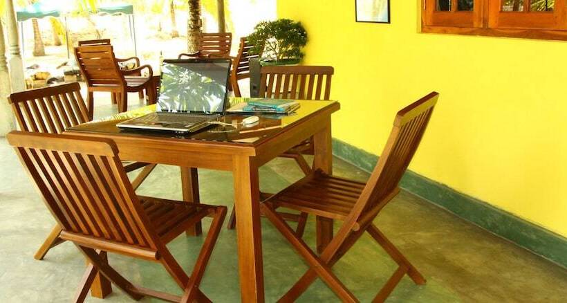 호텔 Alankuda Beach Resort