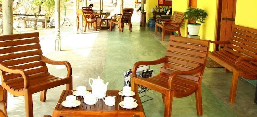 호텔 Alankuda Beach Resort