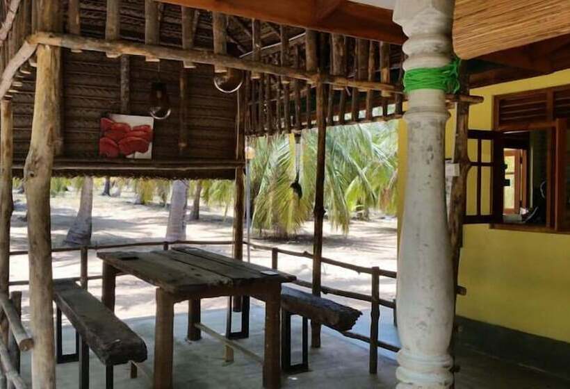 호텔 Alankuda Beach Resort