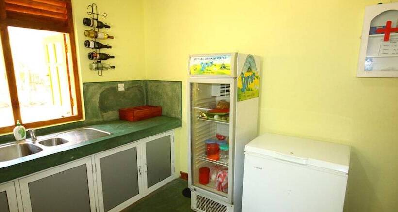 호텔 Alankuda Beach Resort