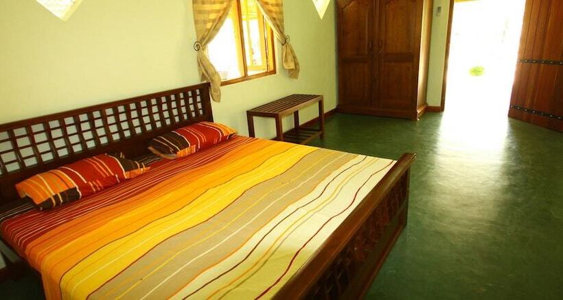 호텔 Alankuda Beach Resort